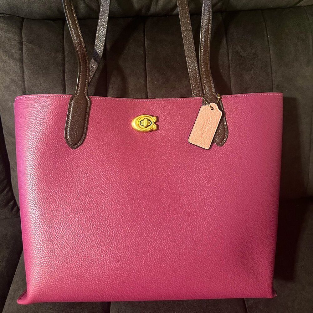 NWT Coach Willow Tote Bag in Colorblock Deep Plum
